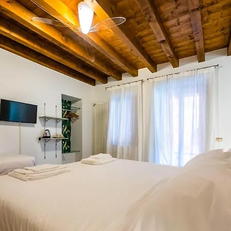 Casa Viola Apartment